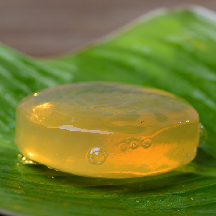 江南草本 巴西黄蜂胶抗过敏手工皂 去痘滋润洁面皀100g